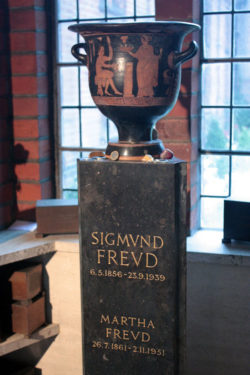 psihanaliza Sigmund Freud Golders Green Crematorium