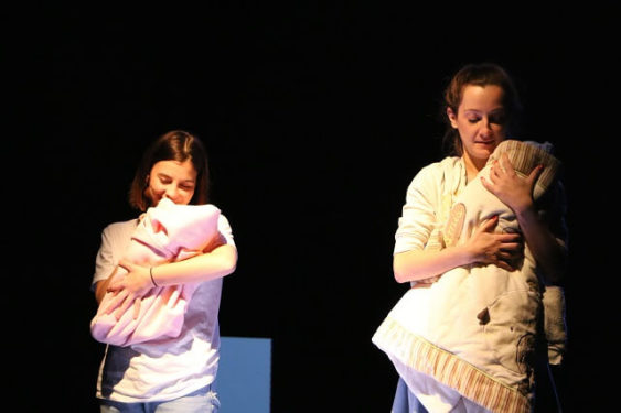 foreplay spectacol teatru maternitatea timpurie
